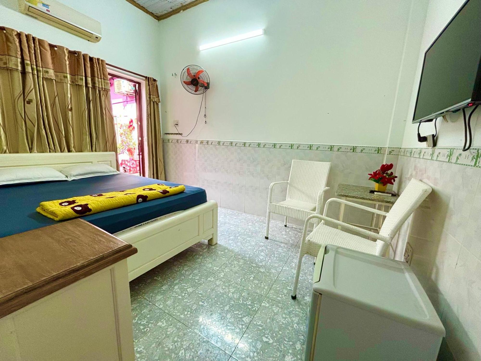 لونغ  هاي Thuy Hang Motel المظهر الخارجي الصورة