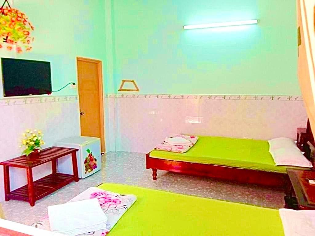 لونغ  هاي Thuy Hang Motel المظهر الخارجي الصورة